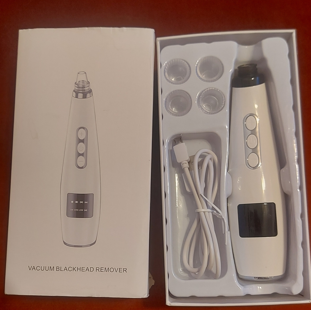 White Vacuum Blackhead Remover tool